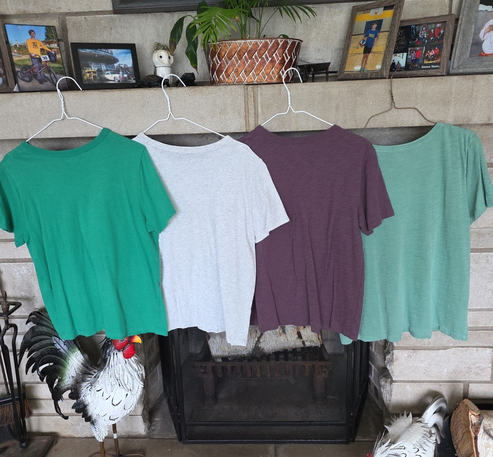 Old Navy Women's Short Sleeve Tees Green & Purple